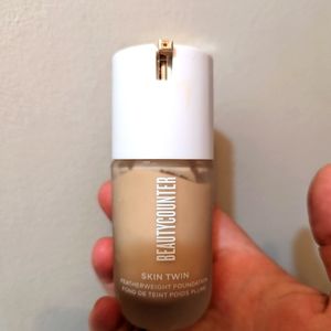 Beauty Counter Skin Twin Liquid Foundation
